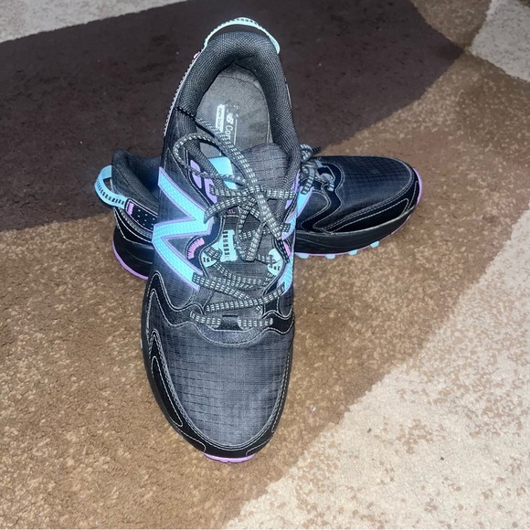 New Balance Black and Blue Performance Sneakers - Picture 1 of 4
